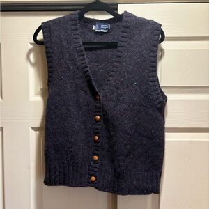 Vintage Sierra Designs 100% Shetland Wool Vest with Leather Buttons